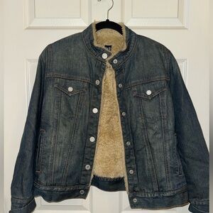2000s GAP Women's Blue Denim Jacket with Tan Lining